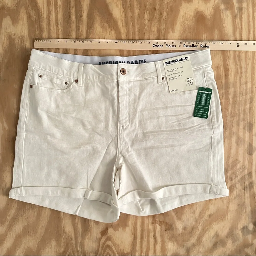 American Rag Women's High Rise White Shorts